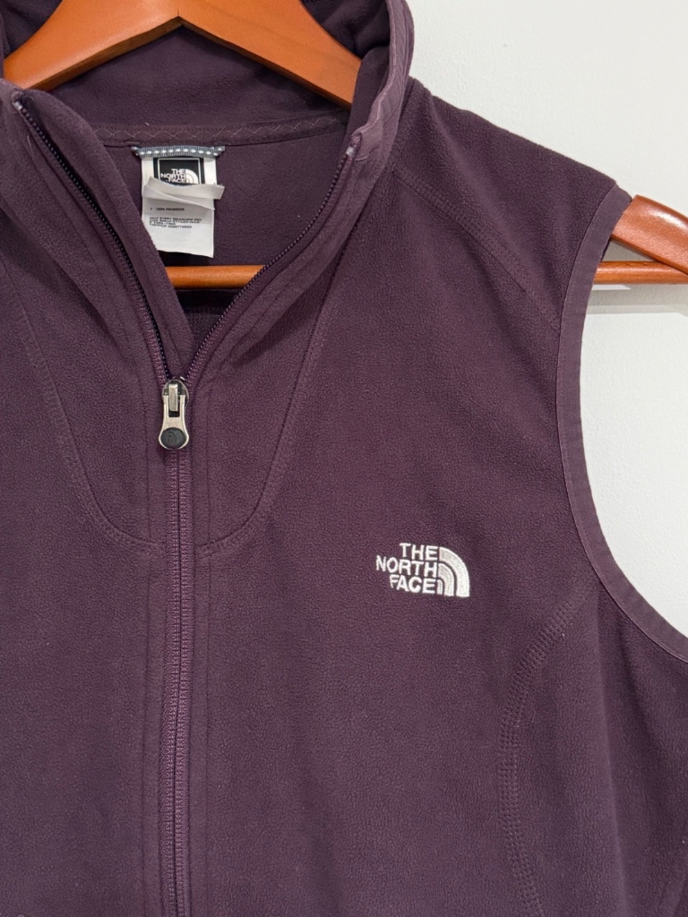 The North Face Women’s Purple Vest - Picture 2 of 6